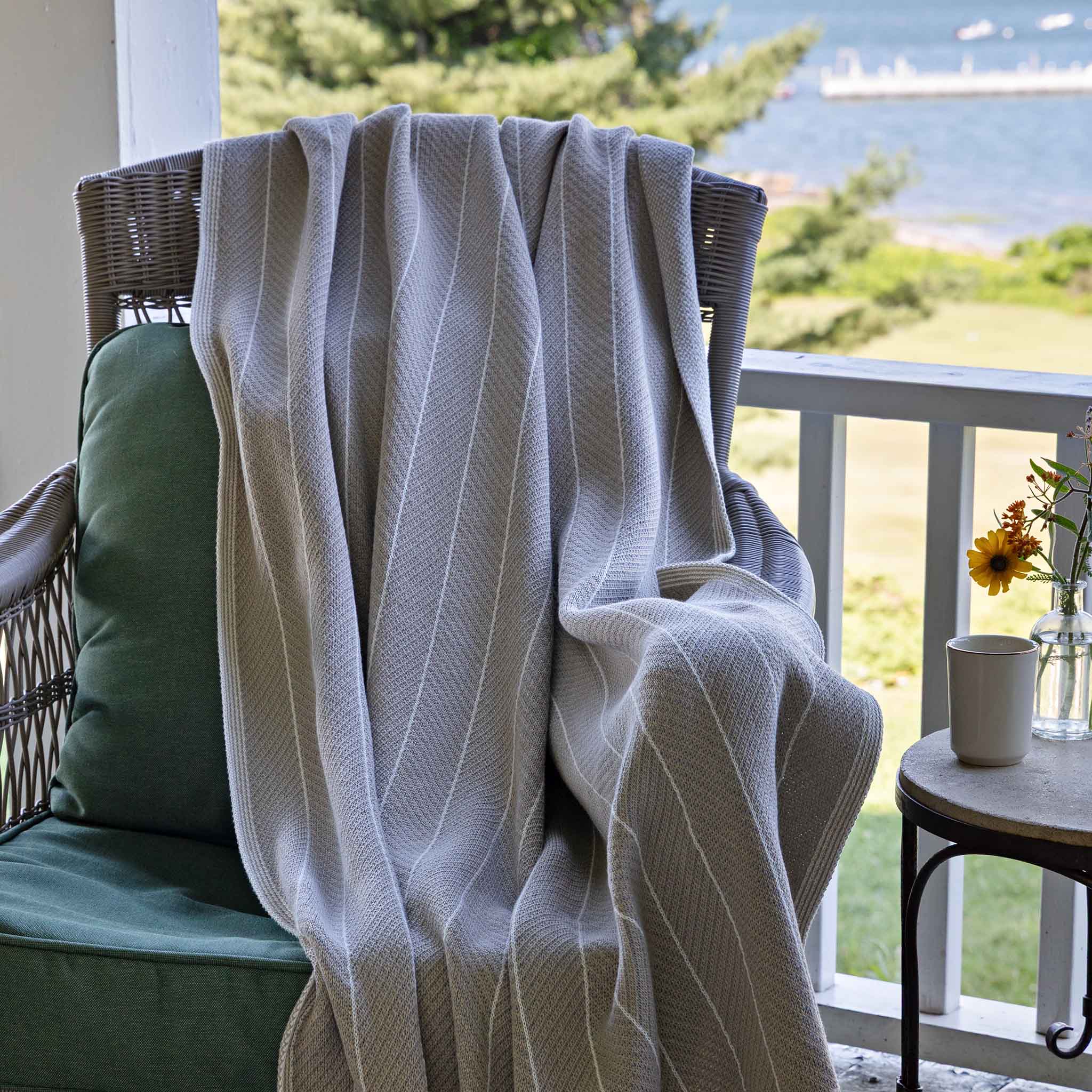 Indoor | Outdoor Sustainable Knit Chevron Throw Blanket - Poly Herringbone Edge