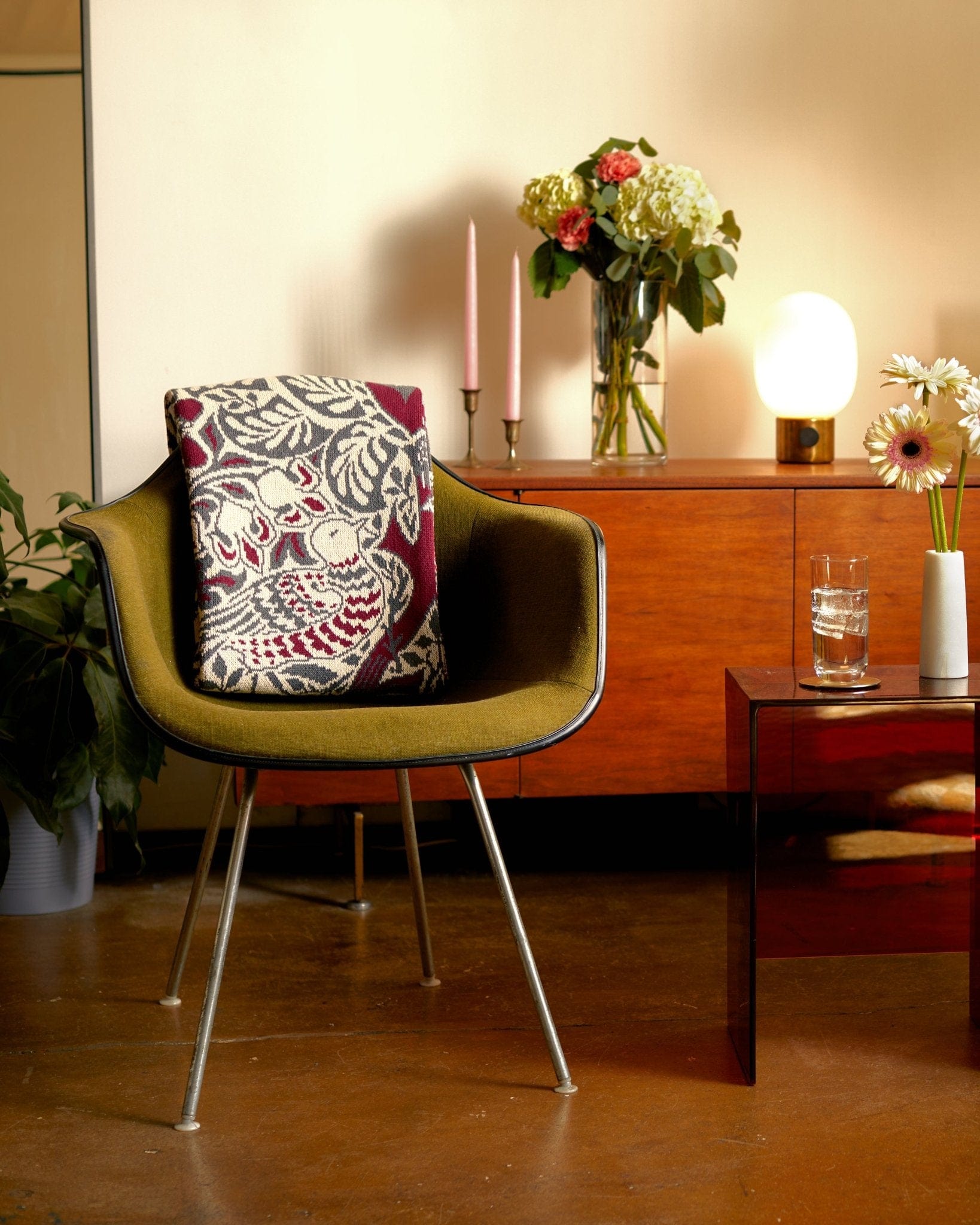 Dove and Rose Throw Blanket by William Morris BL01FWM - DR1