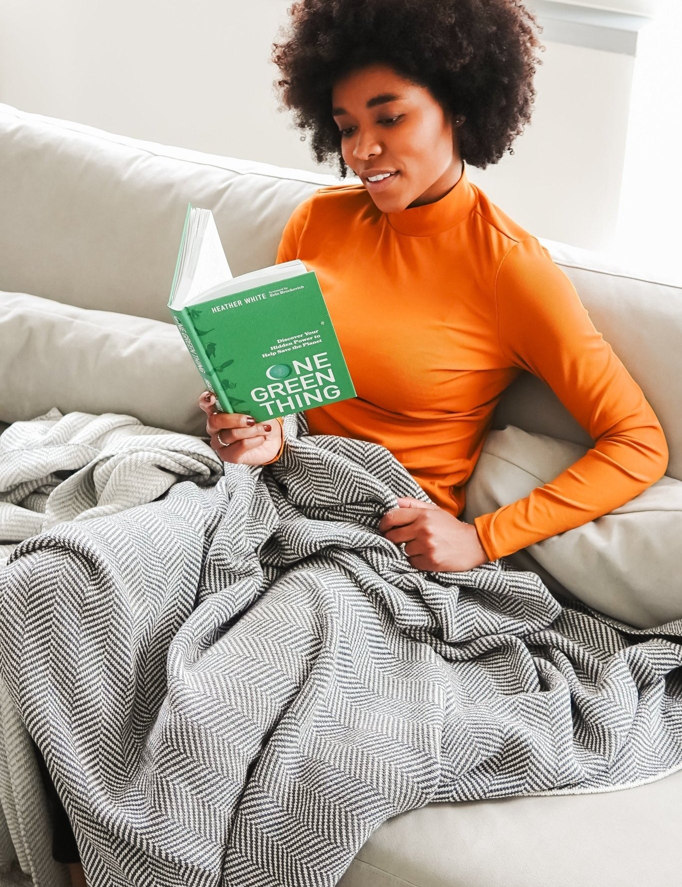 How to Care for a Wool Blanket: Essential Tips for Long-Lasting Comfort - In2Green