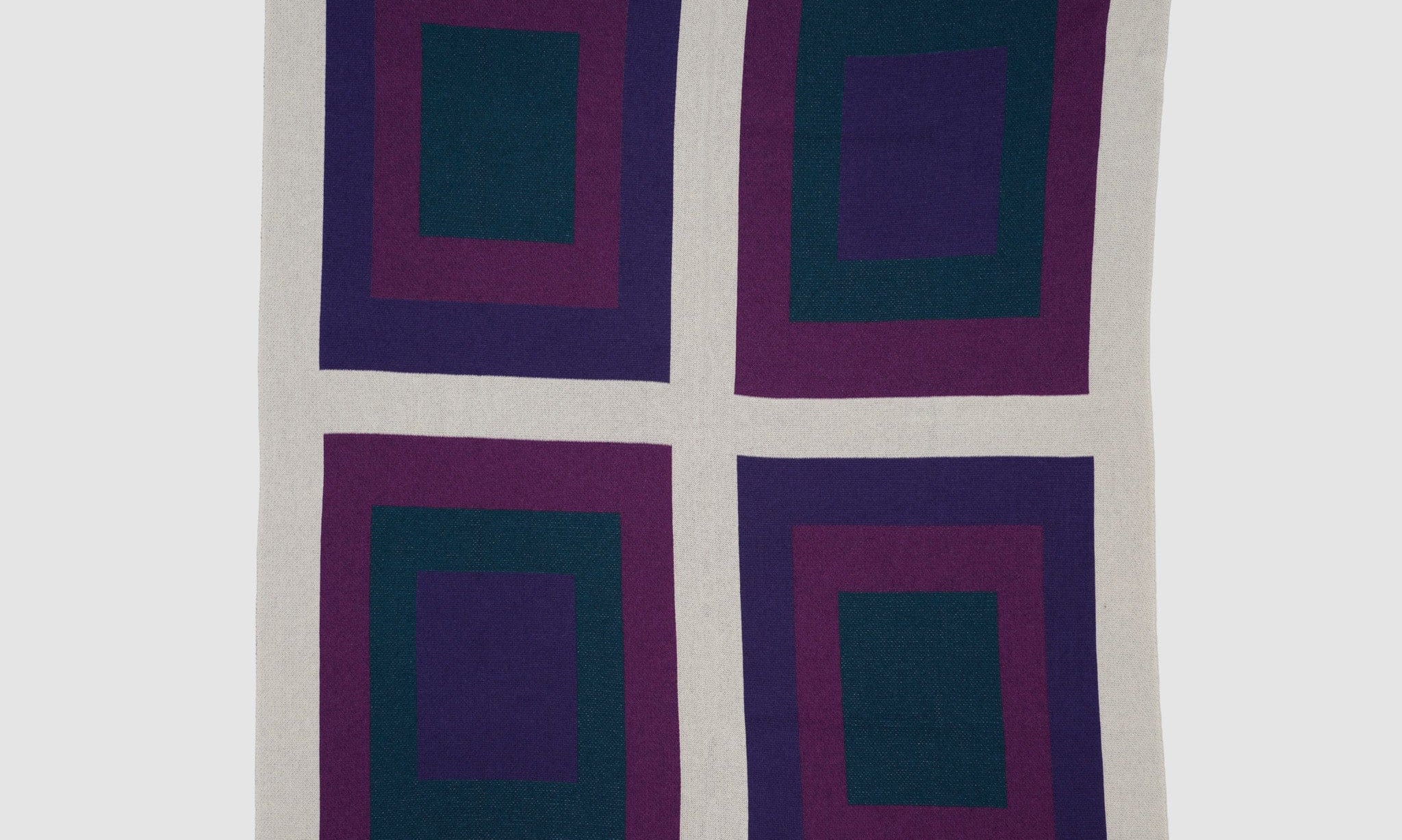 Purple Throw Blanket - In2Green