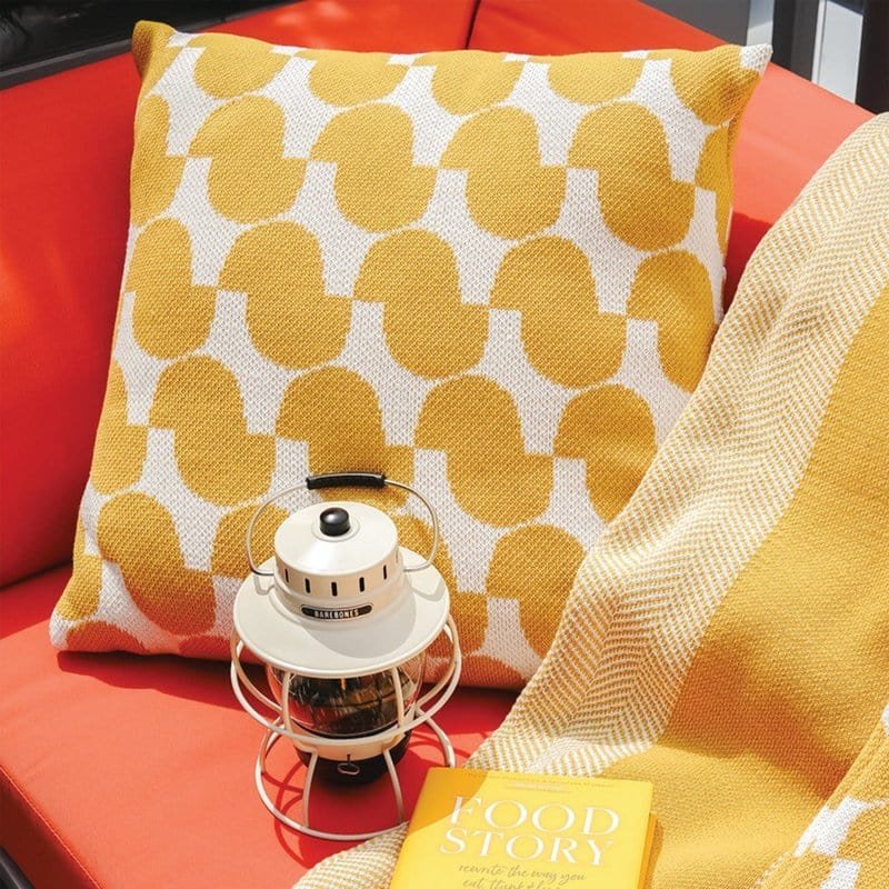 Yellow Throw Blanket - In2Green