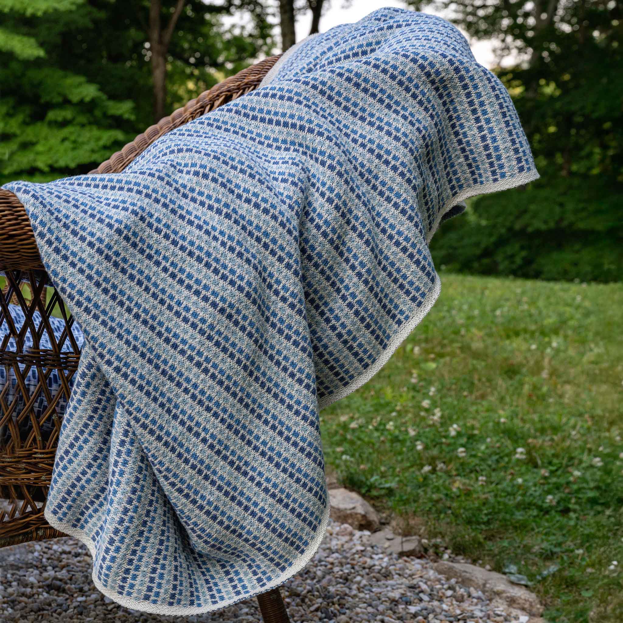 in2green Eco Throw Block Lines - Cotton Sustainable Knit Geometric Throw Blanket 601570194696 BL01TBL1