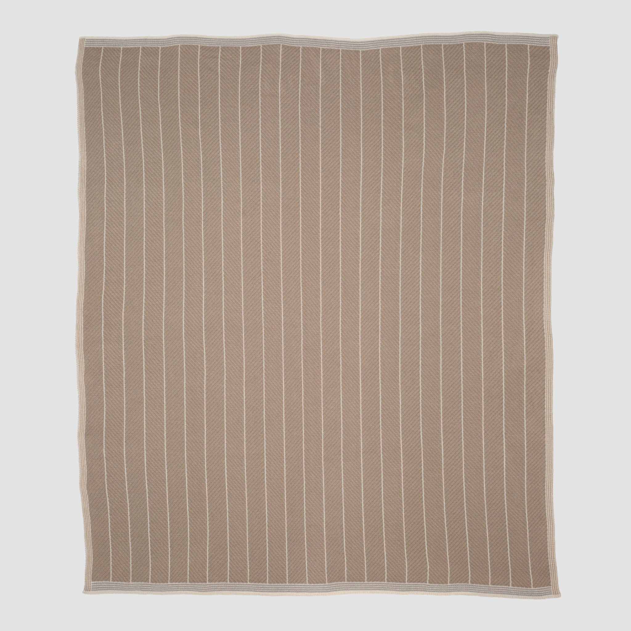 PolyHerringboneEdgeBeigeWeb_3bbb20b7-77ea-49b9-868a-3e8110528820.jpg
