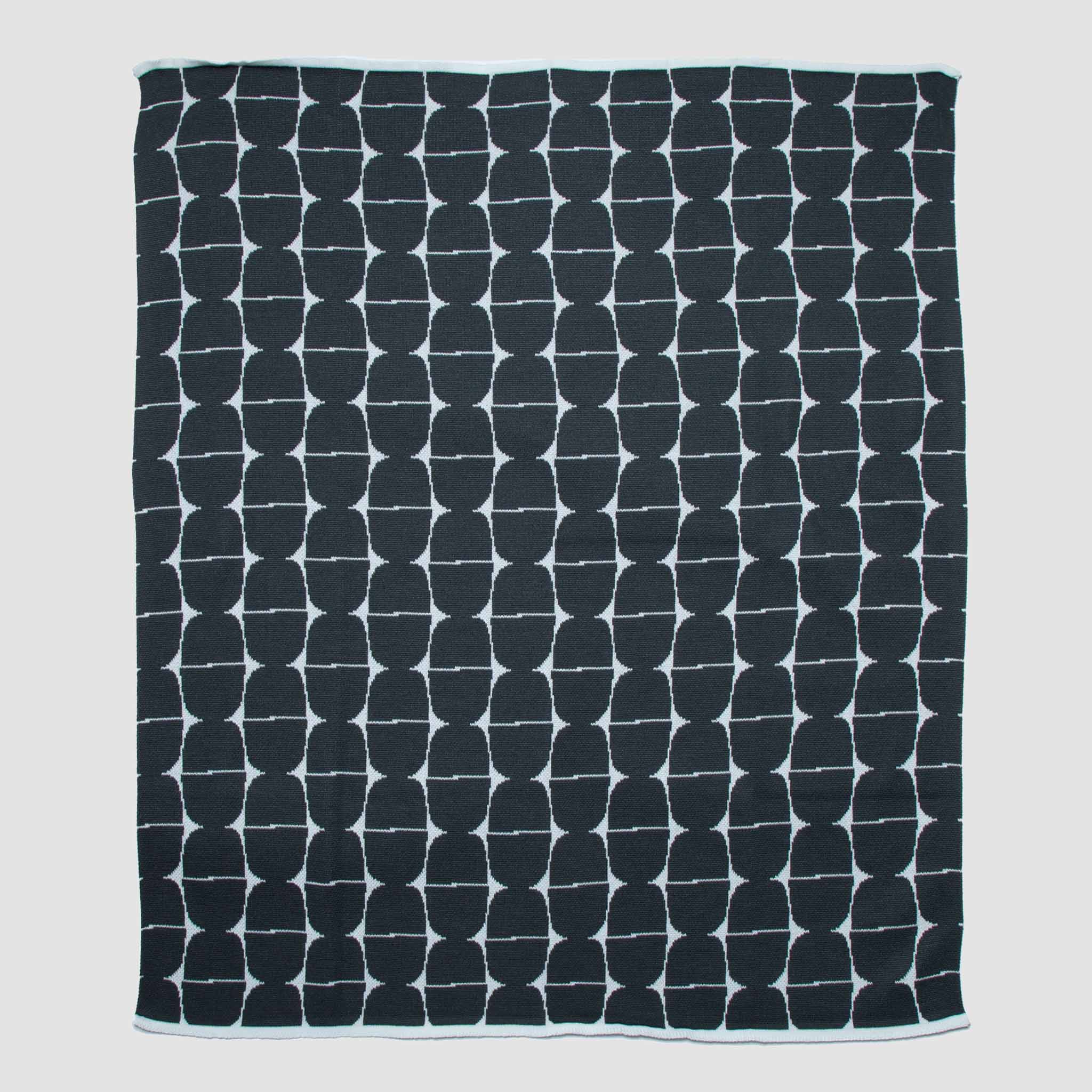 Indoor | Outdoor Sustainable Knit Throw Blanket - Poly Kaarna by Petra Kaksonen