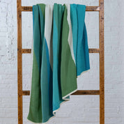 in2green Eco Throw Poly Refractions - Indoor | Outdoor Sustainable Knit Modern Throw Blanket 601570195181 POLY-REF1