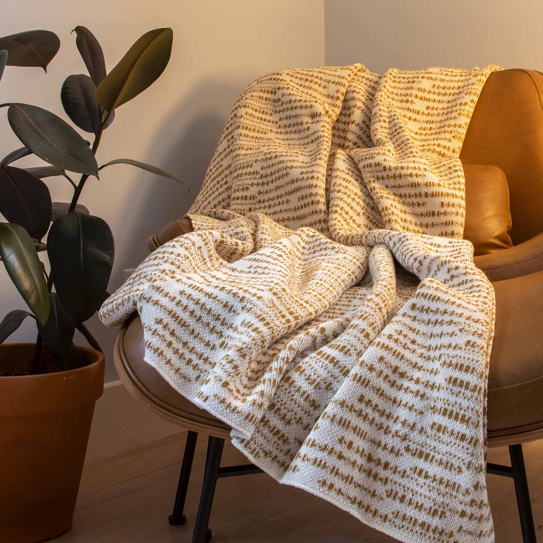 In2Green Swatch Custom Logo Blanket: Personalized Corporate Gift - Sand Stone Pattern