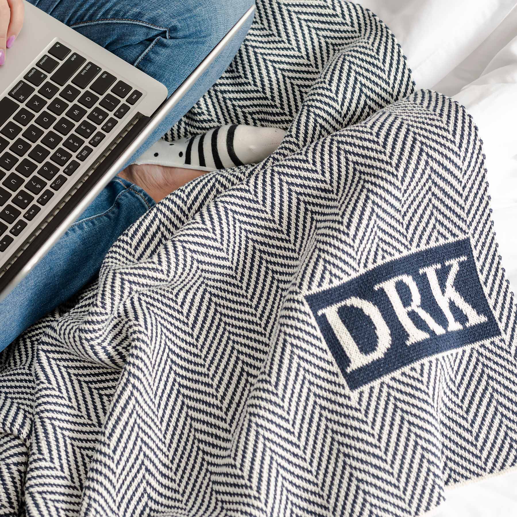 In2Green Swatch Custom Logo Blanket: Personalized Corporate Gift - Herringbone Pattern
