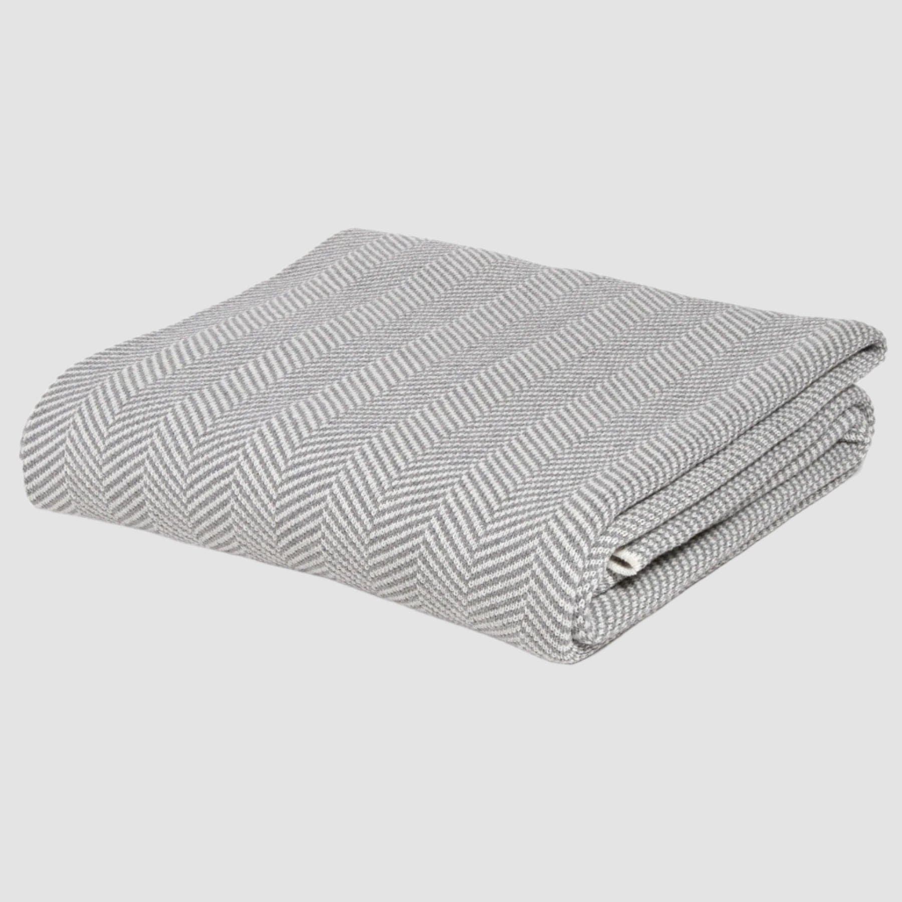 Jumbo Herringbone Throw Blanket - Thumbnail 3